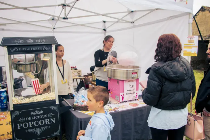 Location machine barbe à papa et chariot à popcorn sainte reine de bretagne 44160